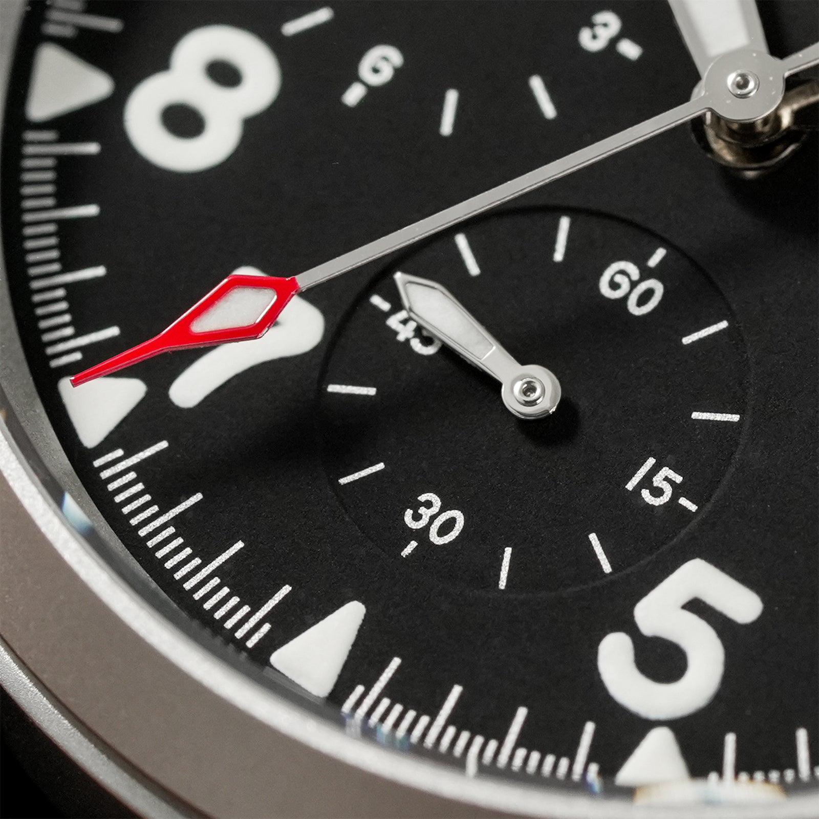 Reloj cronógrafo de cuarzo Militado Retro VK67 con 3 esferas