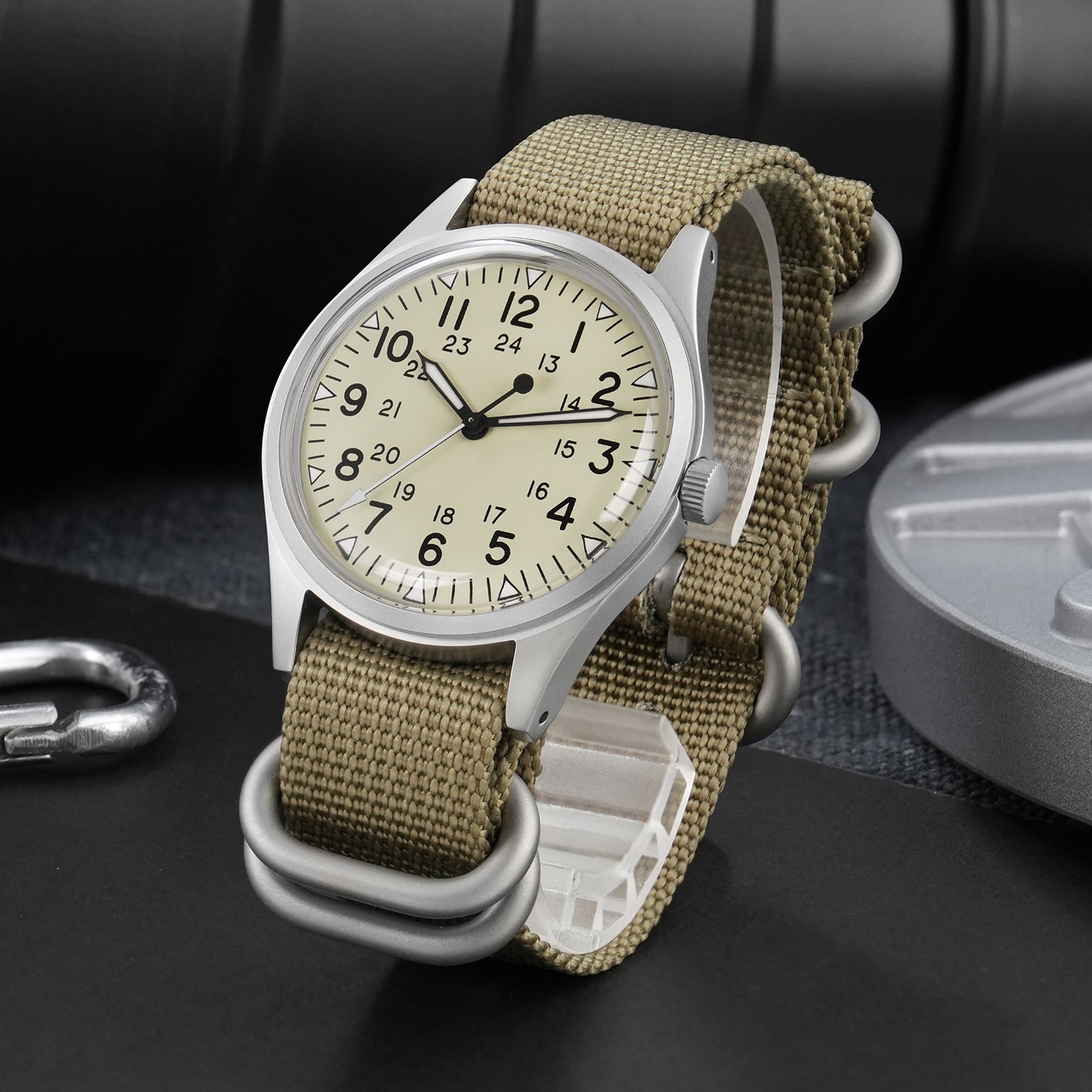 💥Spring Sale💥Militado 36mm High Domed VH31 Field Watch ML07