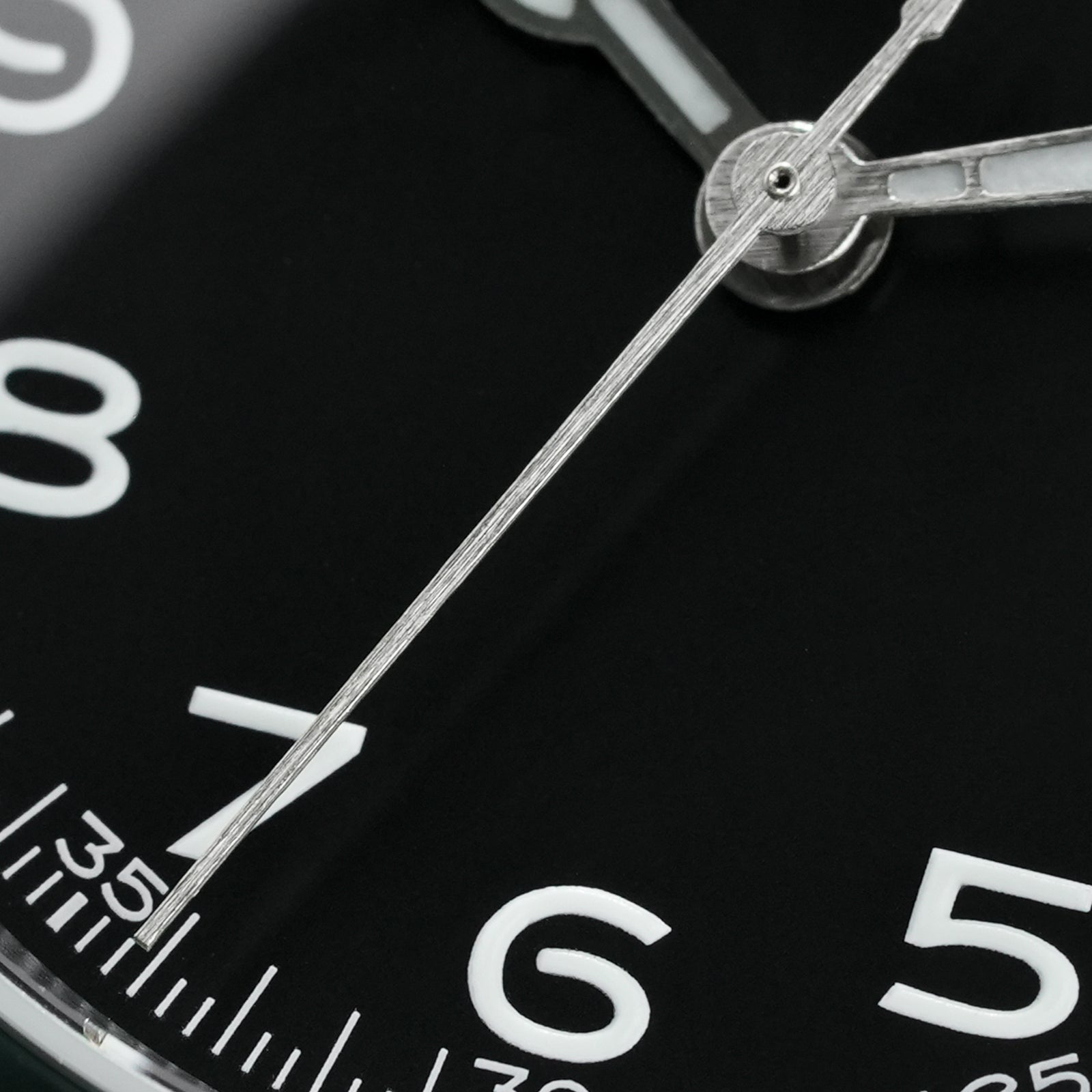 💥Spring Sale💥Militado 38mm Retro VH31 Military Watch ML08