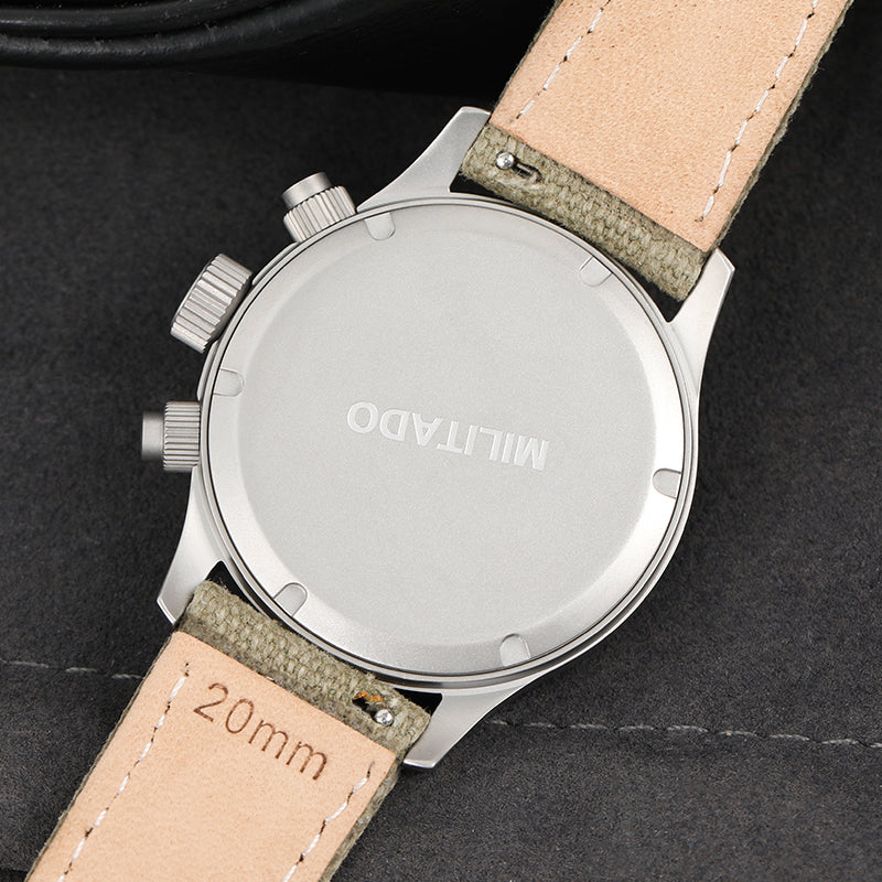 Reloj cronógrafo de cuarzo Militado Retro VK67 con 3 esferas