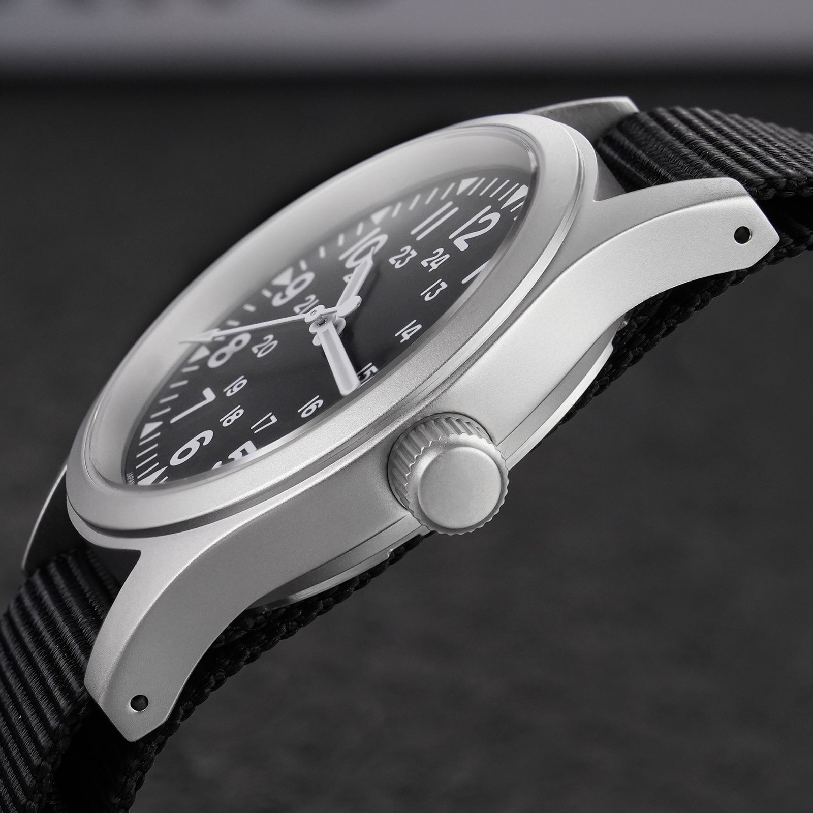 ★11.11 SALE★Militado VH31 Vintage Field Watch ML05 White Dial