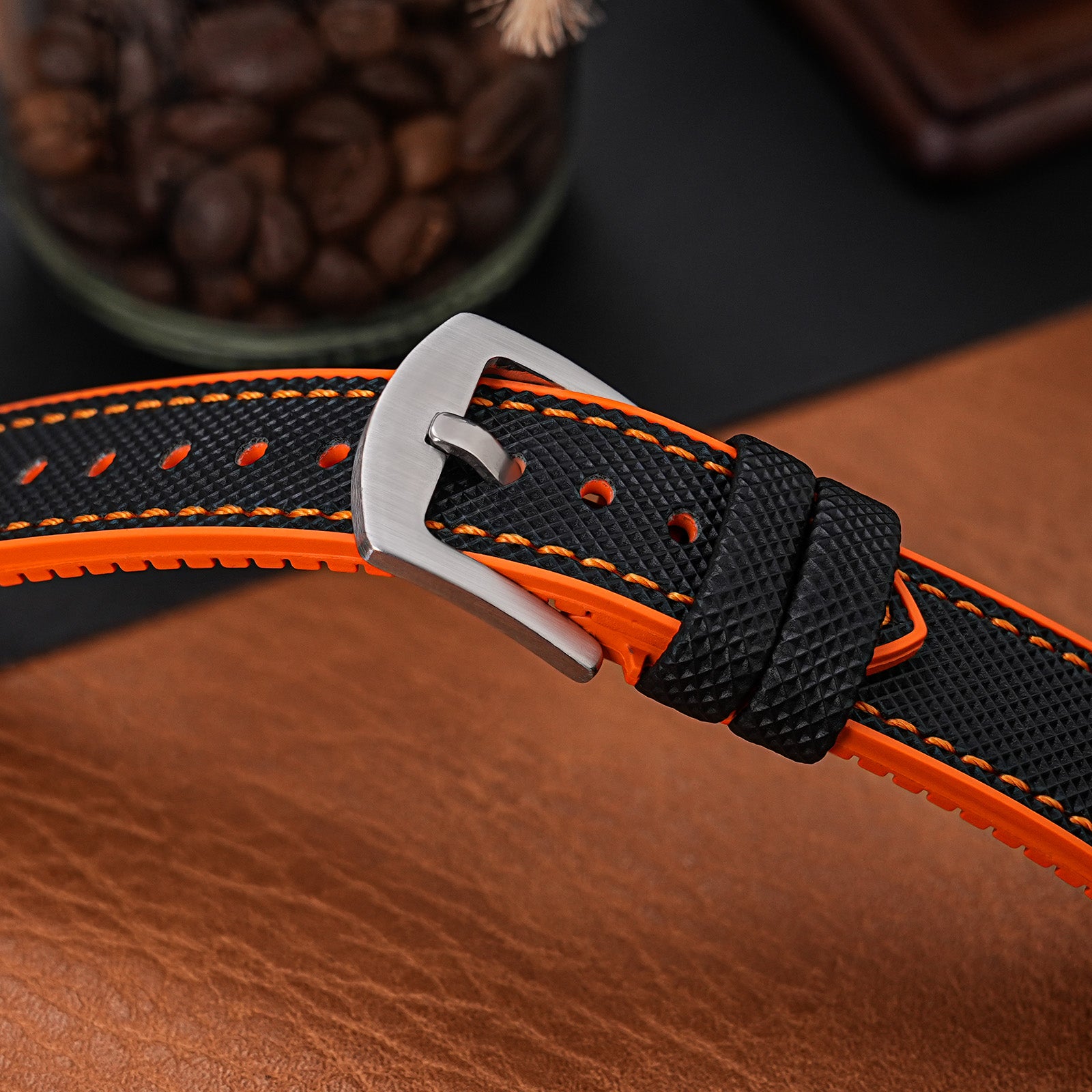 Durable FKM Watch Band Soft Rubber Strap 20mm 22mm