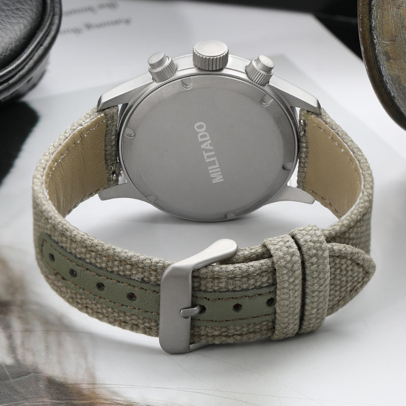 Reloj cronógrafo de cuarzo Militado Retro VK61