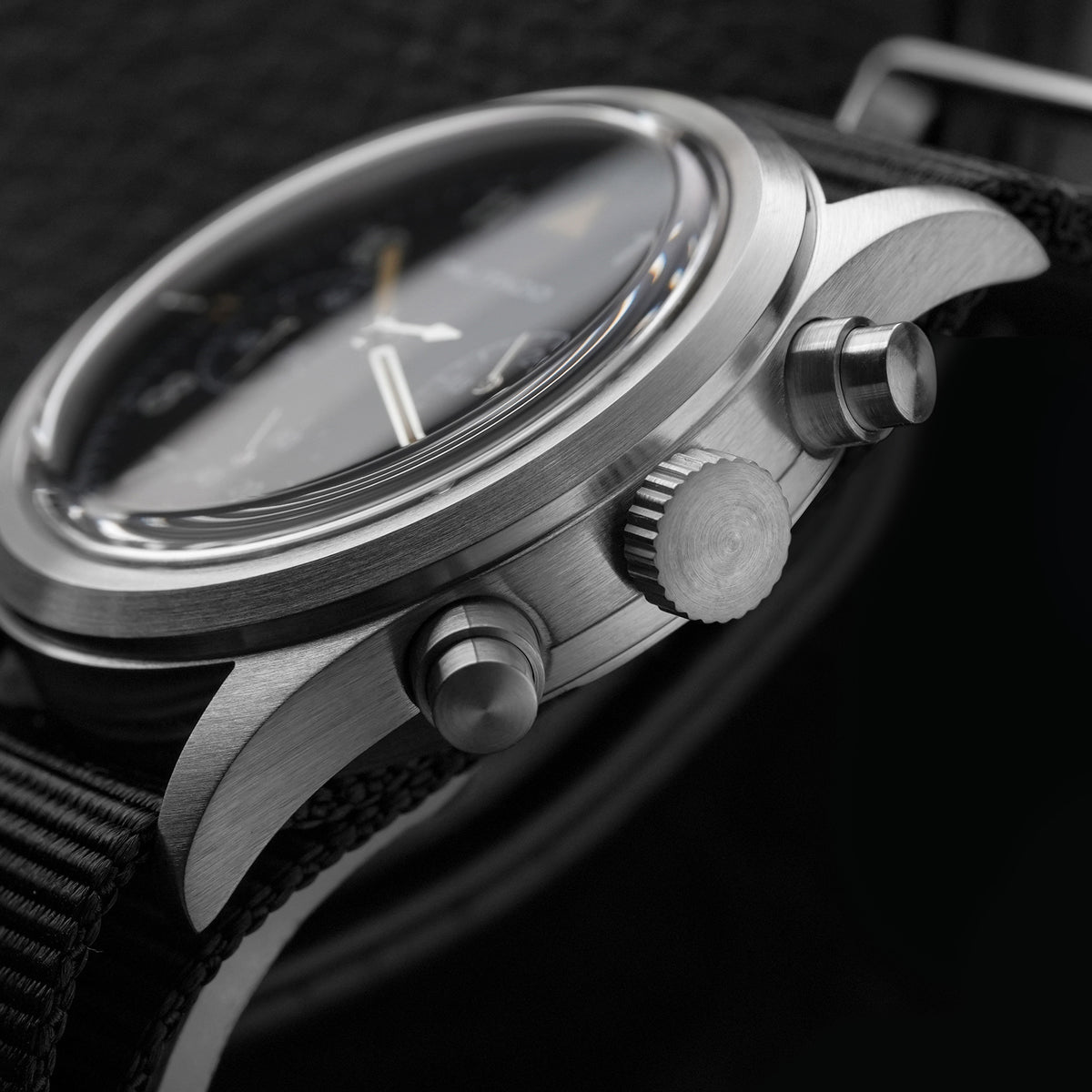 💥New Arrival💥Militado 36.5mm Chronograph Watch VK63 Vintage Military Watch ML26